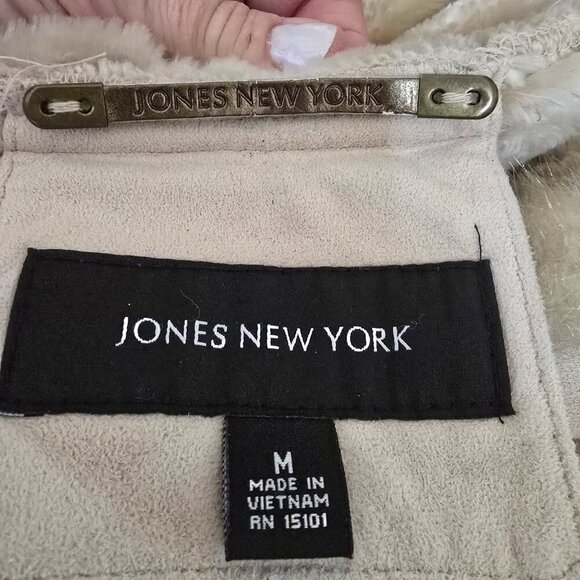 WOMENS JONES NEW YORK FAUX SUEDE COAT FAUX FUR LINING TAN SIZE MEDIUM EUC - Picture 7 of 11